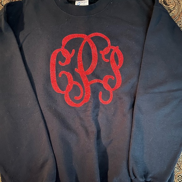 Monogrammed CPP sweatshirt size medium - Picture 2 of 3